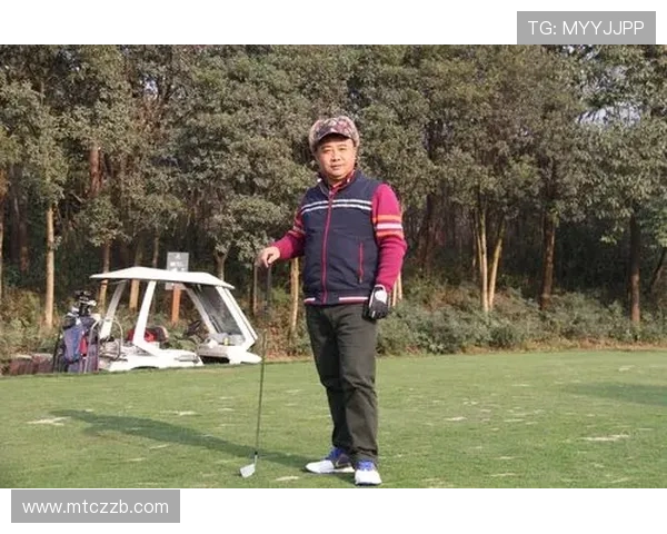 成都网球队实力揭秘:网球巨献背后的训练与荣耀之路